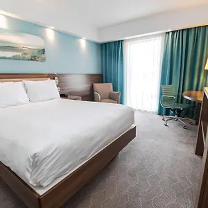 Hampton By Hilton Борнмут